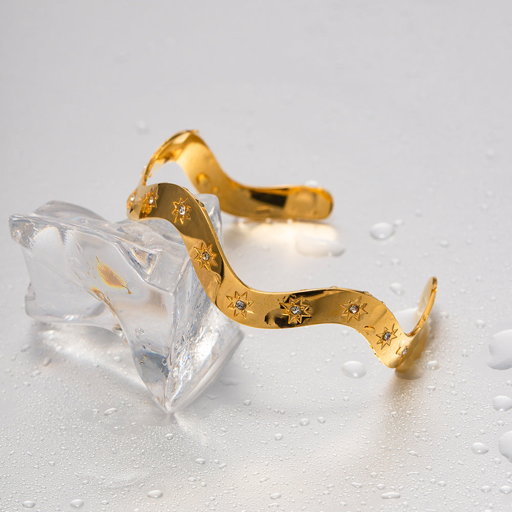 18K Gold Starry Bangle Bracelet
