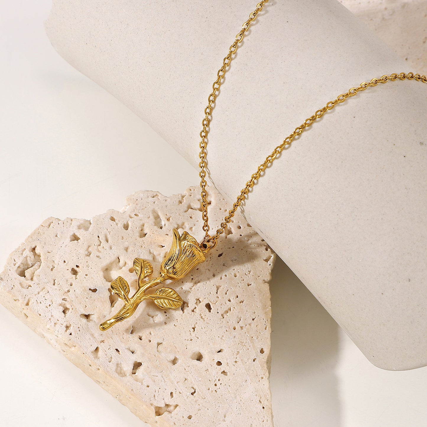18K Gold Rose Pendant Necklace