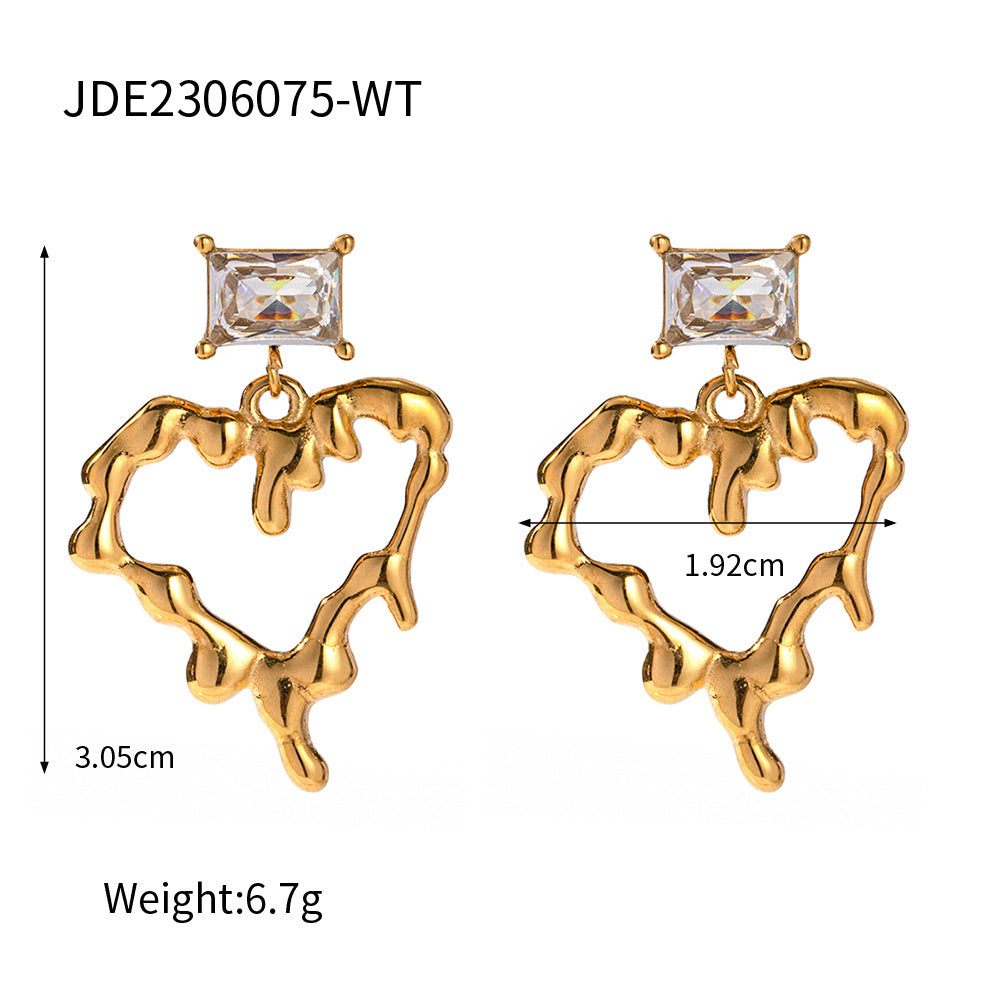 18K Gold Burning Heart Dangle Earrings