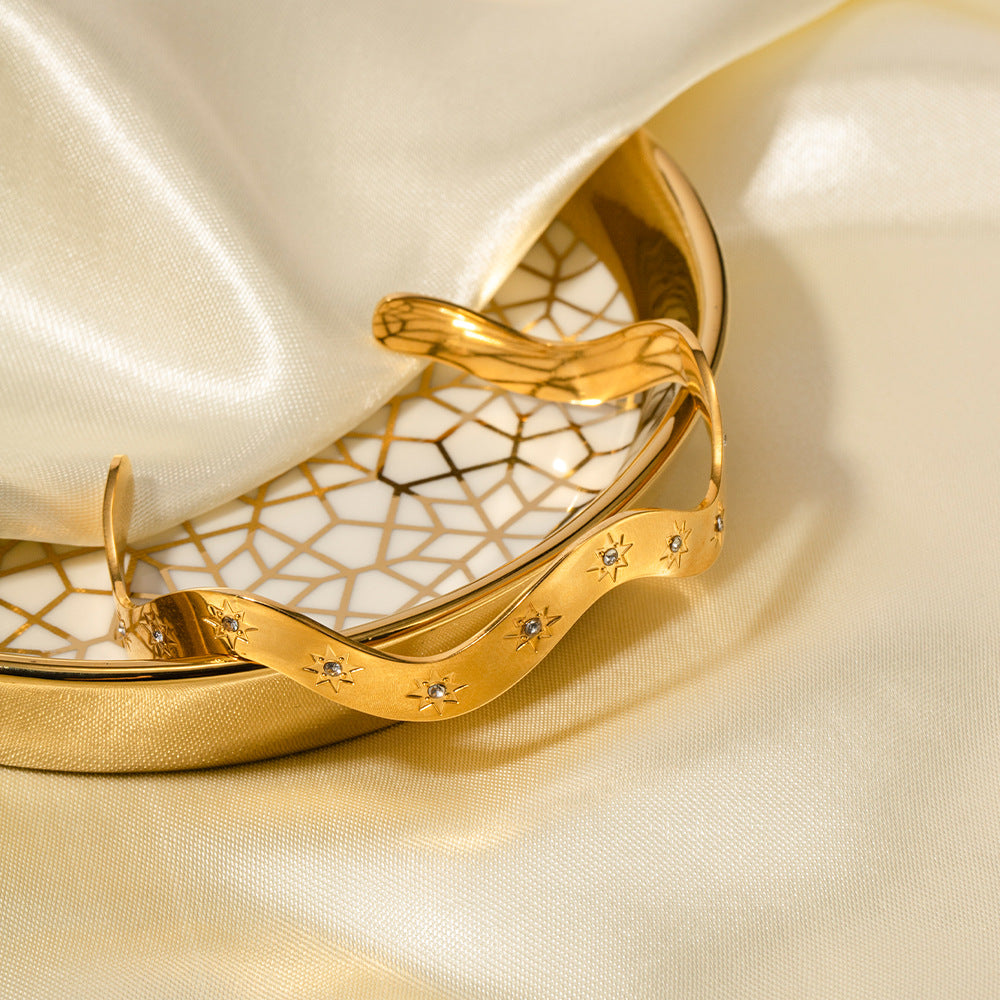 18K Gold Starry Bangle Bracelet