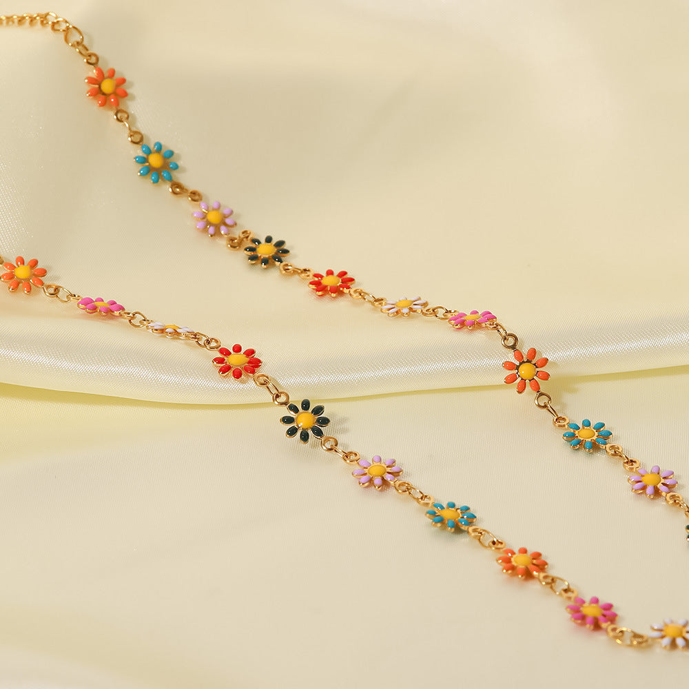 18K Gold Daisy Necklace Bracelet Set