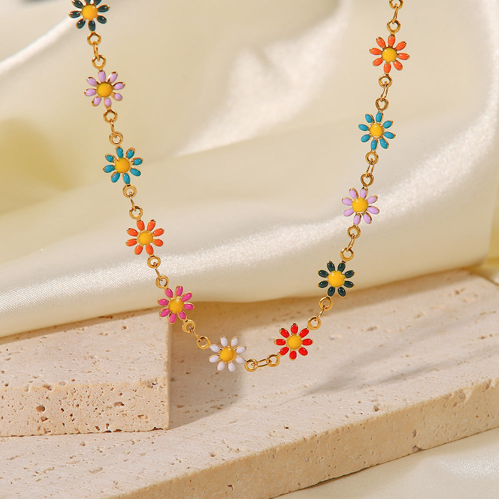 18K Gold Daisy Necklace Bracelet Set