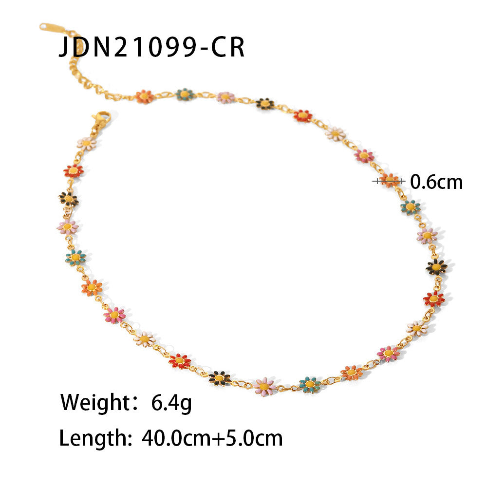 18K Gold Daisy Necklace Bracelet Set