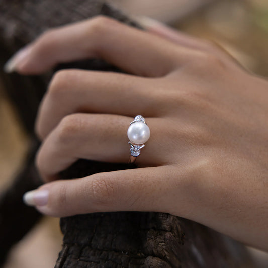 Pearlescent Ring:The Ultimate Styling Guide