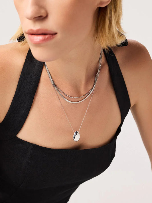 Silver Necklaces for Women: Timeless Style