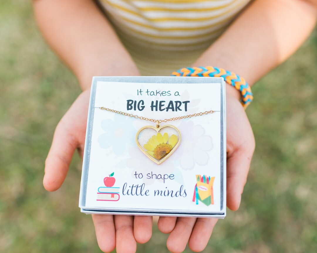 Teacher Gifts for Teacher Appreciation: A Quick Guide