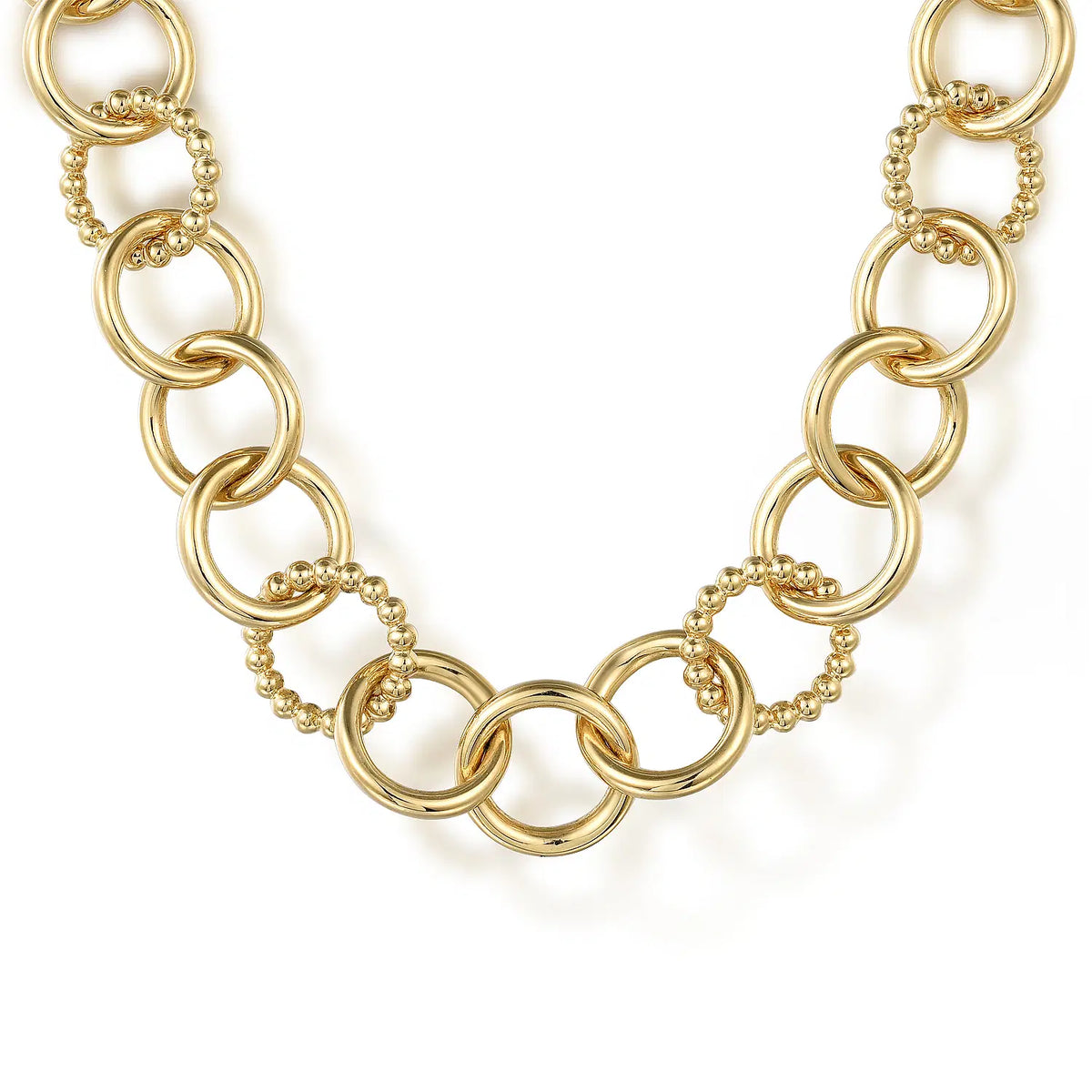 Circle Chain: The Versatile Accessory Essential