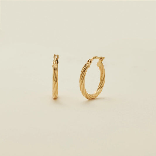 Solid Gold Earrings: Durable, Chic, Perfect