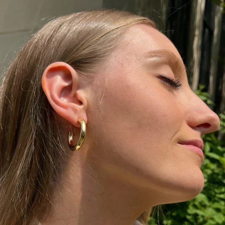 Best Earrings for Sensitive Ears: Stylish Too