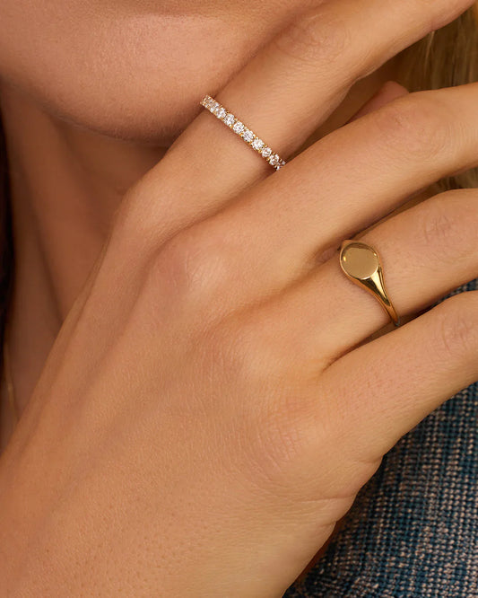 Gold in Ring: Sparkle, Strength, Stunning Design