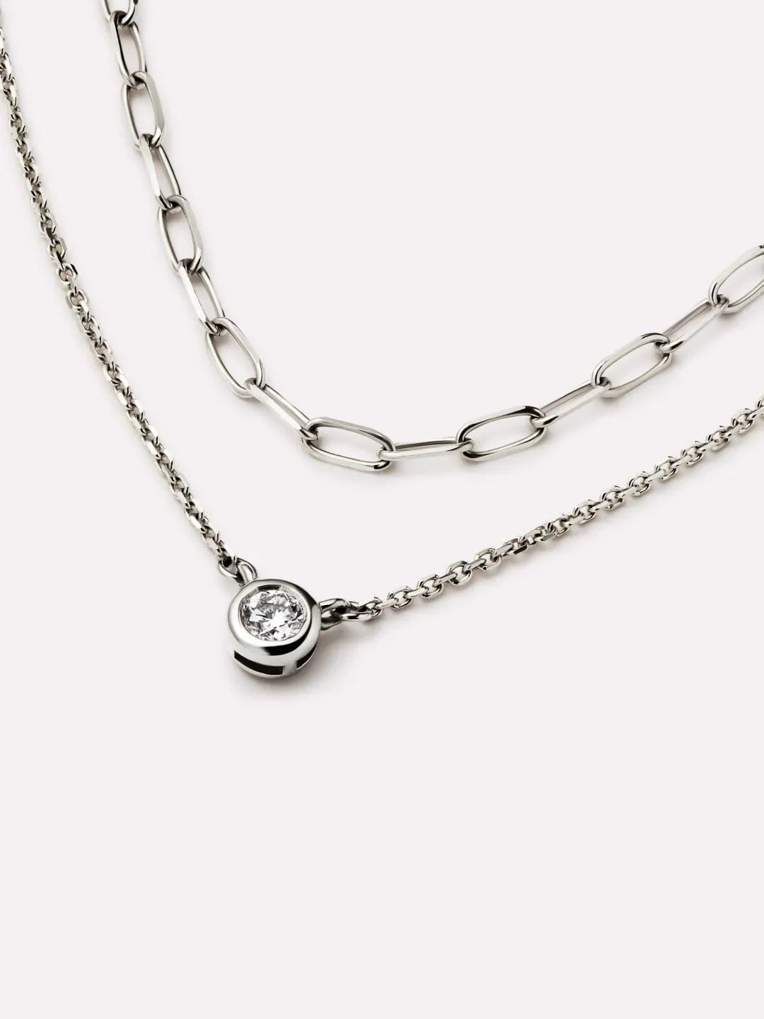 White Gold Chain: Cool Tones, Timeless Style