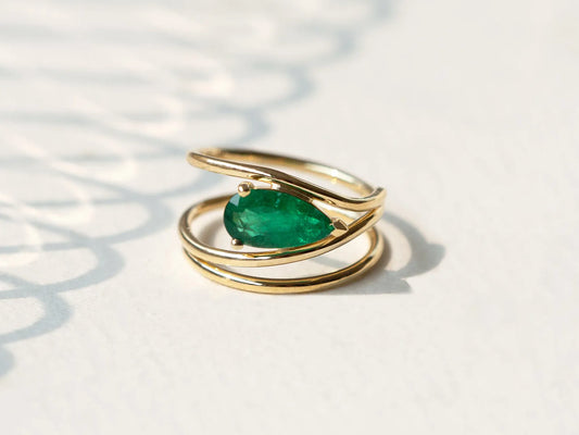 Non Diamond Engagement Rings: A Guide