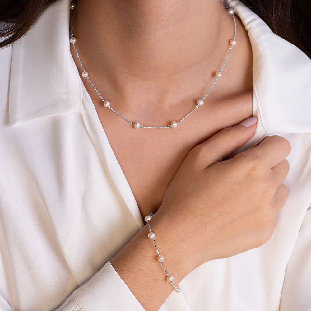 A Quick Guide to the Perfect Silver and Pearl Necklace