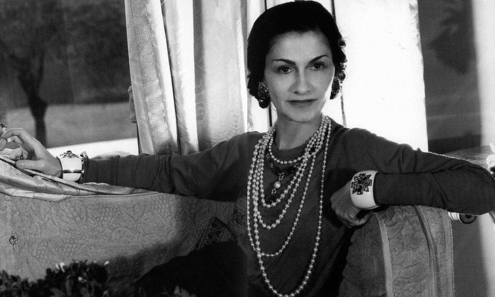 Art Deco Jewelry: The Vintage Trend Explained