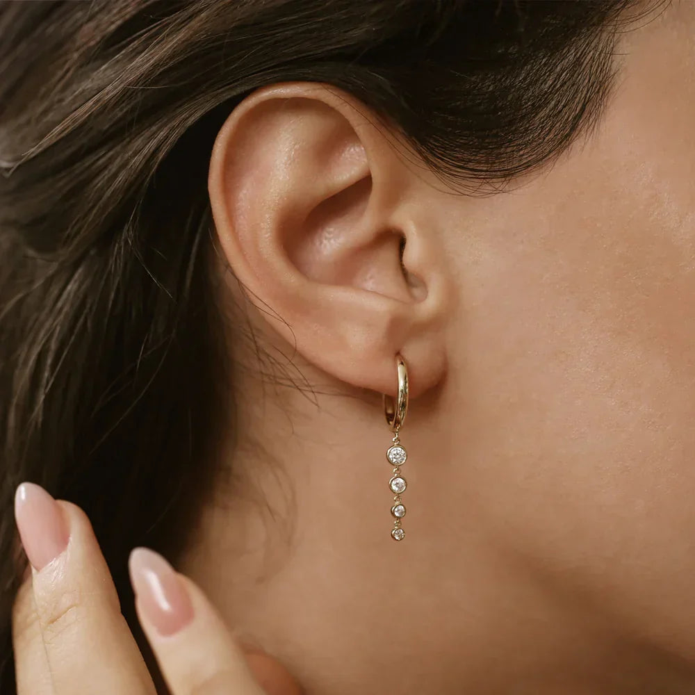 Drop Earrings: Your Go-To Glamour Accessory