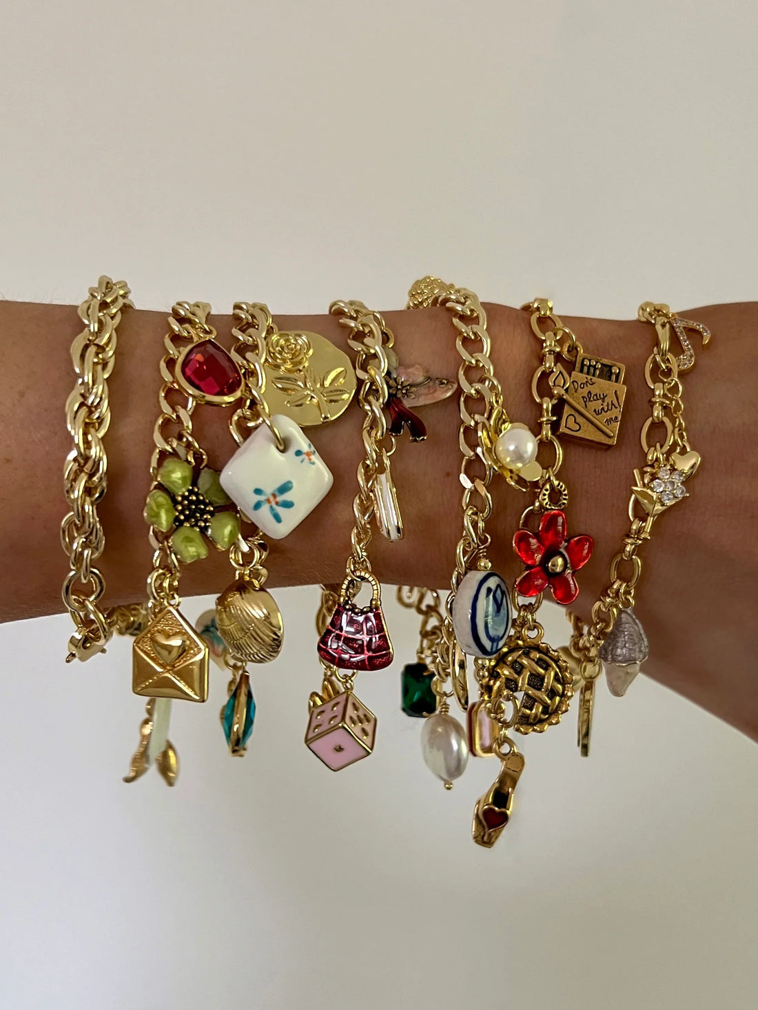 Personalized Charm Bracelets: Wear Your Story