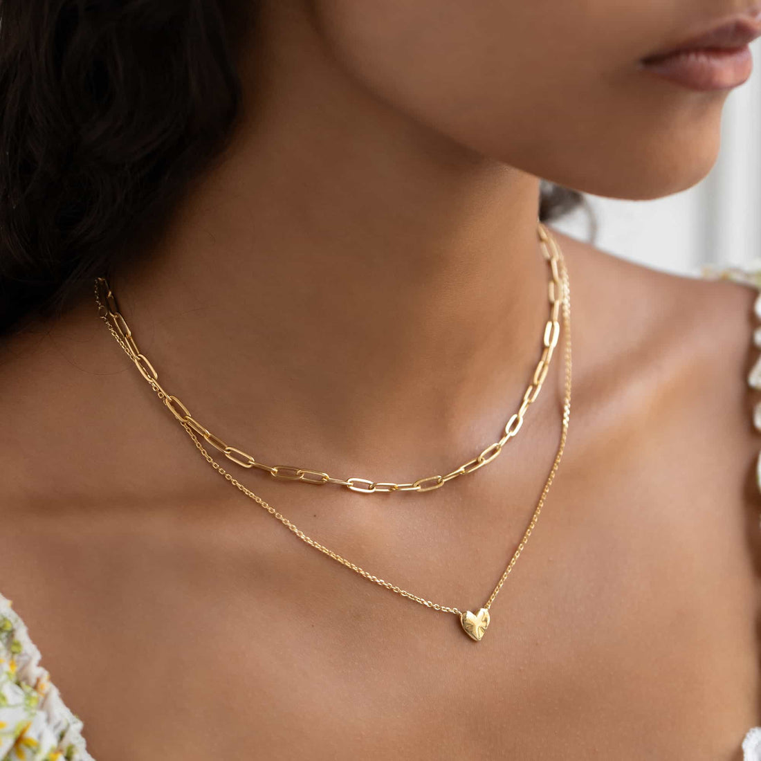 Gold Necklace Women Guide: Styling & Care Tips