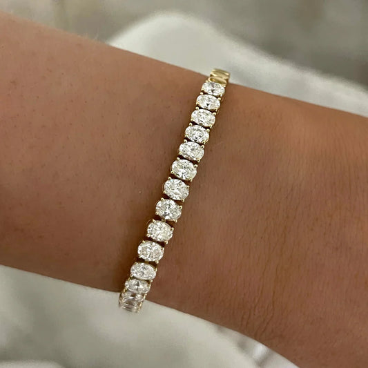 Bracelet Diamond Bracelet: Glamour for Every Outfit