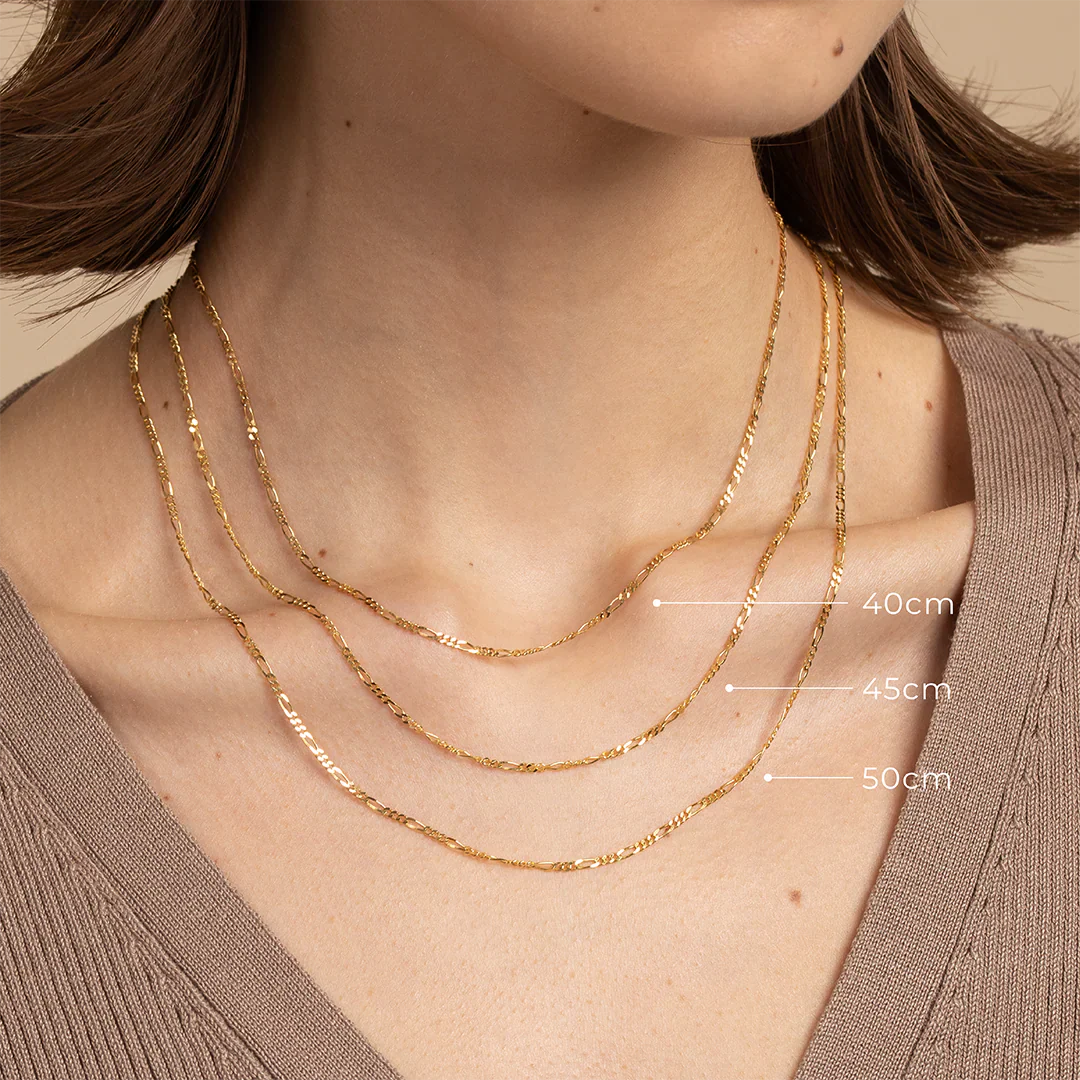 Gold Chain and: Everyday Glow, Effortless Cool