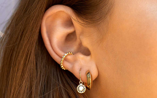 Ear Cuff: The Chic Accessory Everyone’s Wearing Now