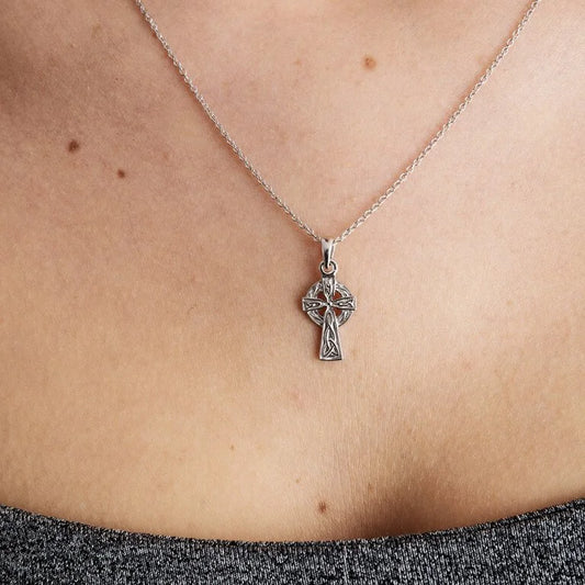 Celtic Cross Necklace: Timeless Style with Meaning