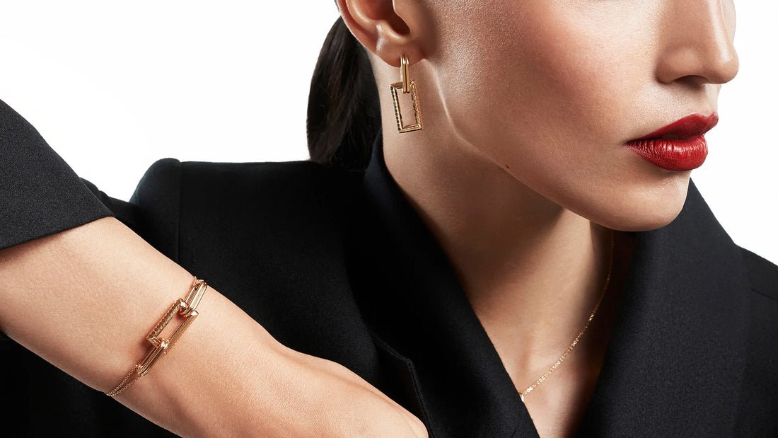 Best Jewelry for the Office: What to Wear to Work