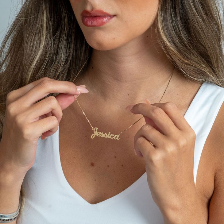 Personalized Necklace: A Timeless Choice