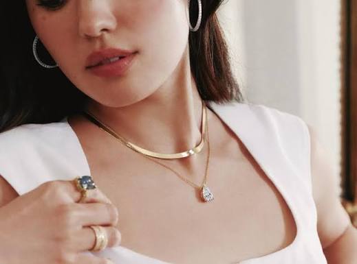 What Is Old Money Fashion? A Guide to Timeless Style