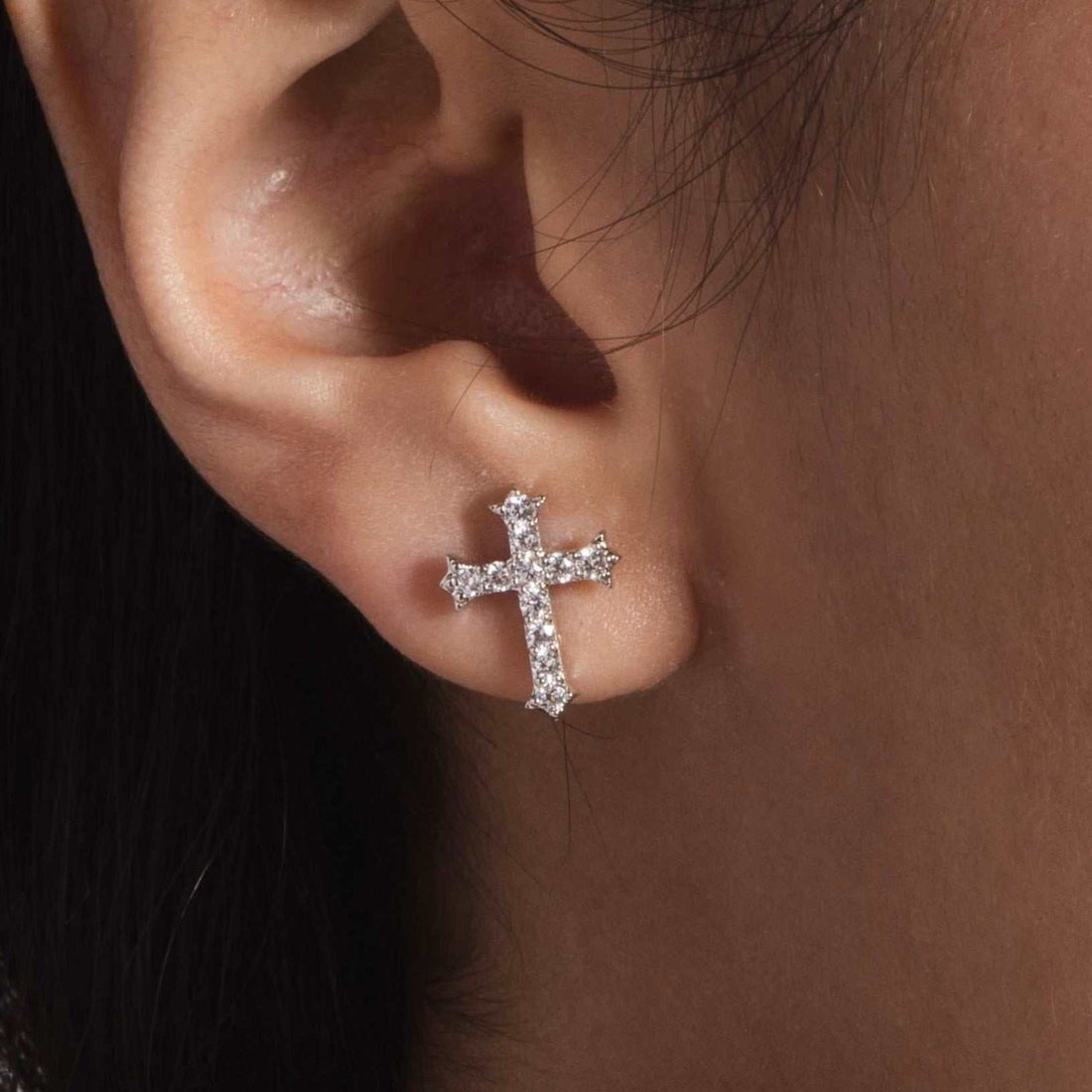 Cross Earrings: A Symbol of Faith & Fashion