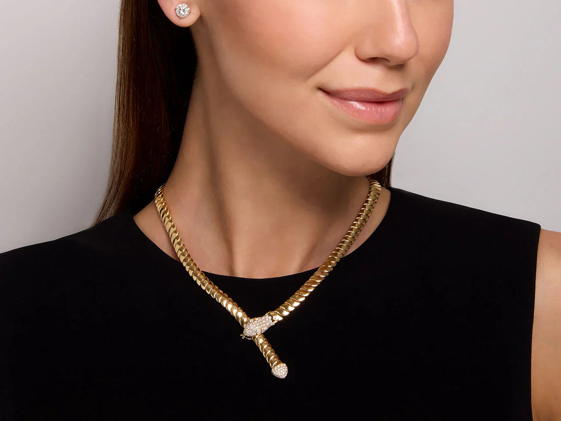 Snake Necklace: Slither into Style with This Trendy Accessory