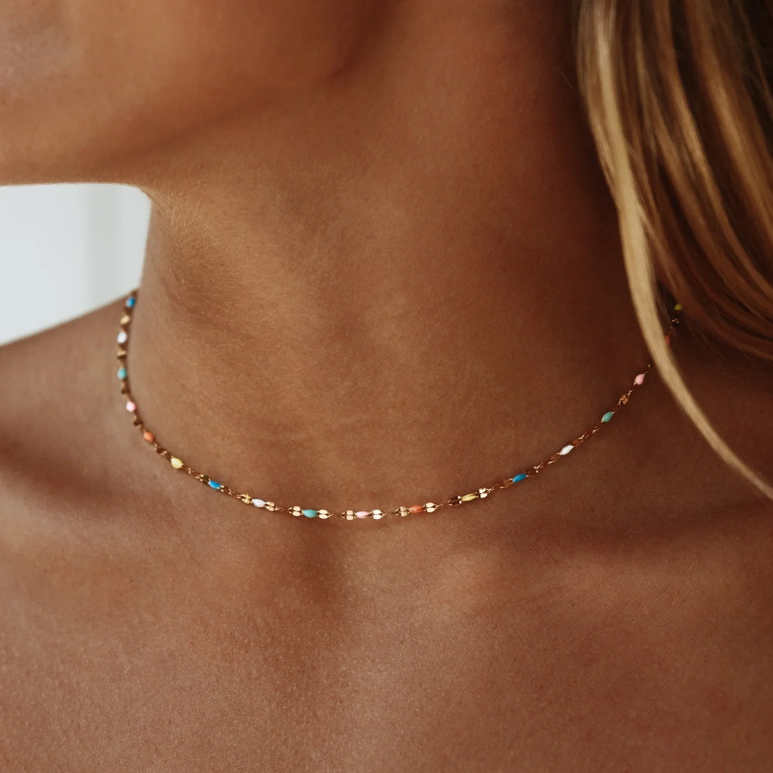 What’s the Best Dainty Waterproof Jewelry?