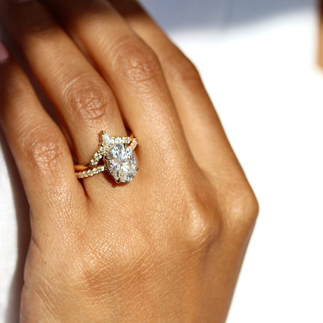 Diamond Ring and Gold: Minimalist Glam