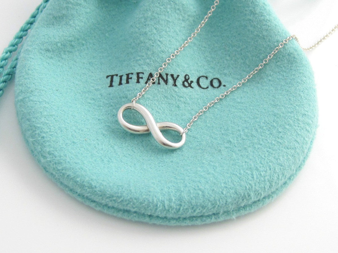 How to Style a Tiffany and Co Necklace Silver