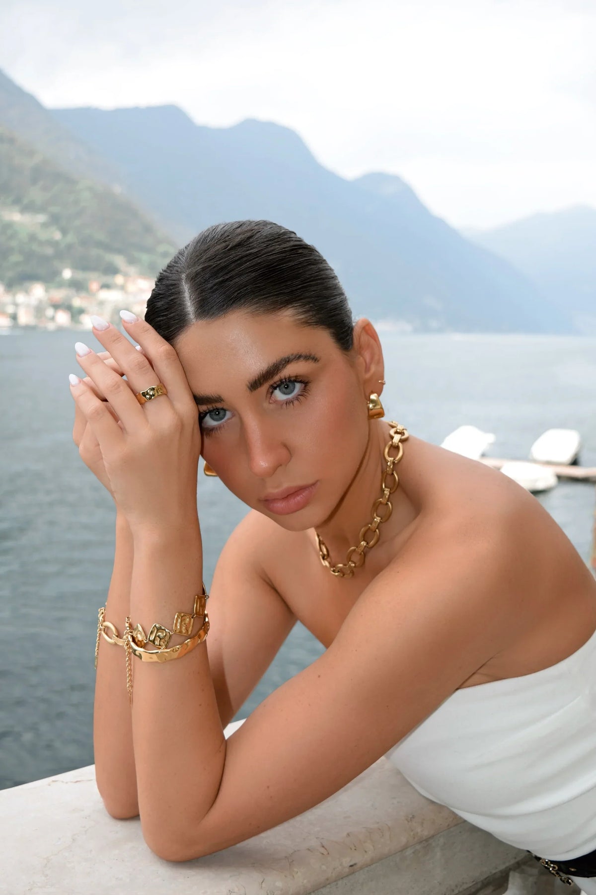What Is the Old Money Look? (How to Style It)