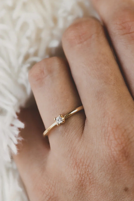 Gold Promise Ring: Symbolize Love & Commitment