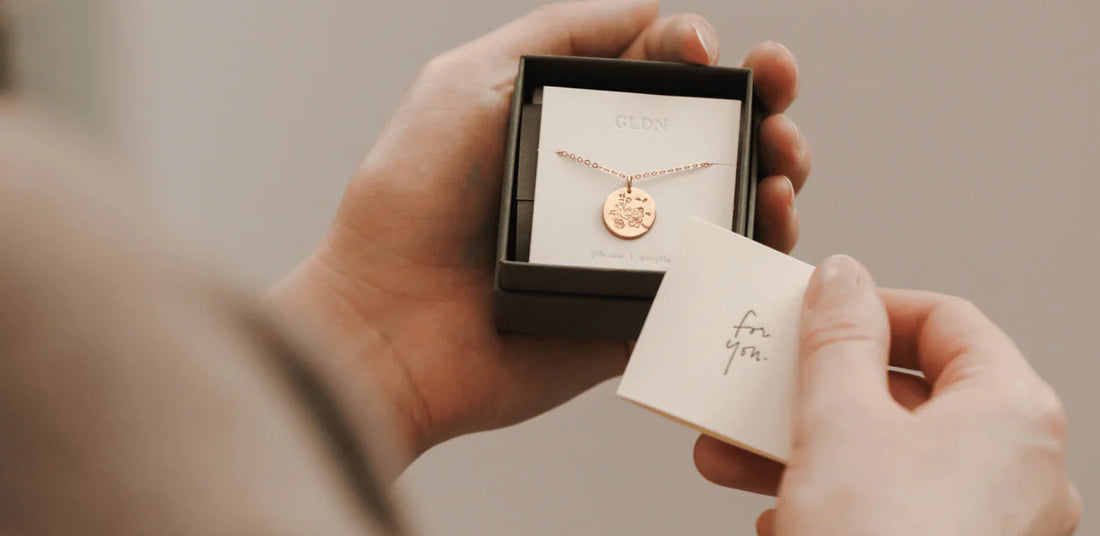 A Helpful Guide to Gifts for Mom Birthday