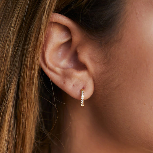 Small Gold Hoop Earrings: Effortless Luxury, Always