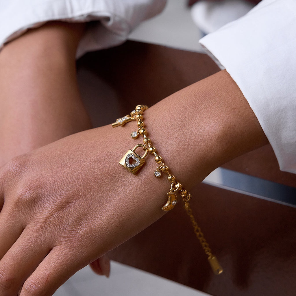 18K Gold Secret Lover Heart Lock and Key Charm Chunky Chain Bracelet