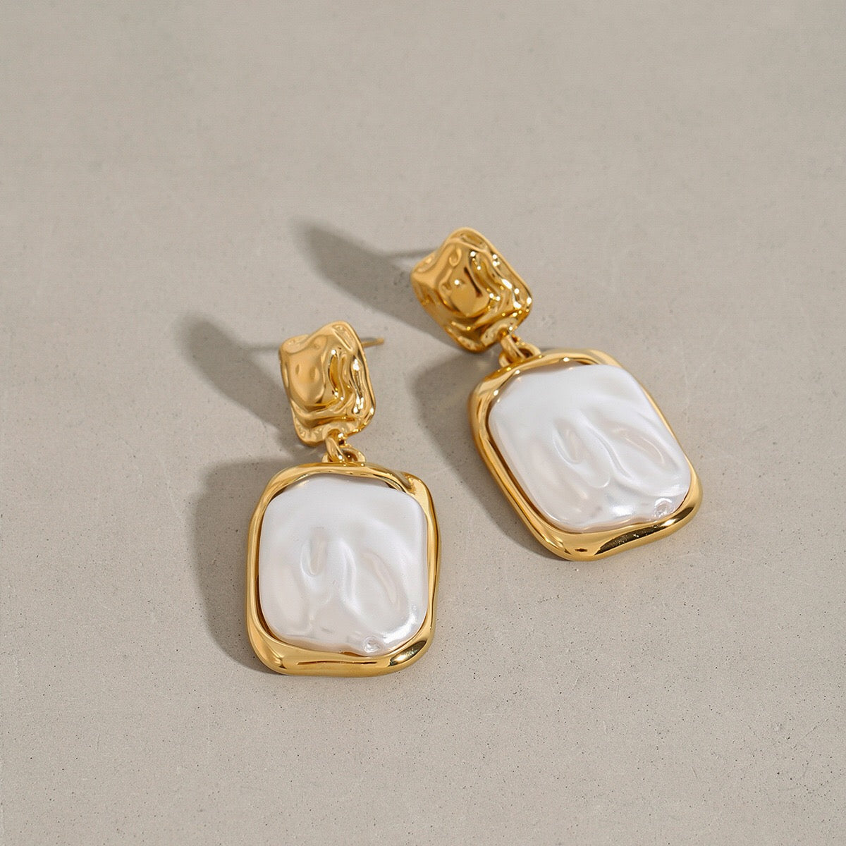 18K Gold Baroque Pearl Dangle Earrings