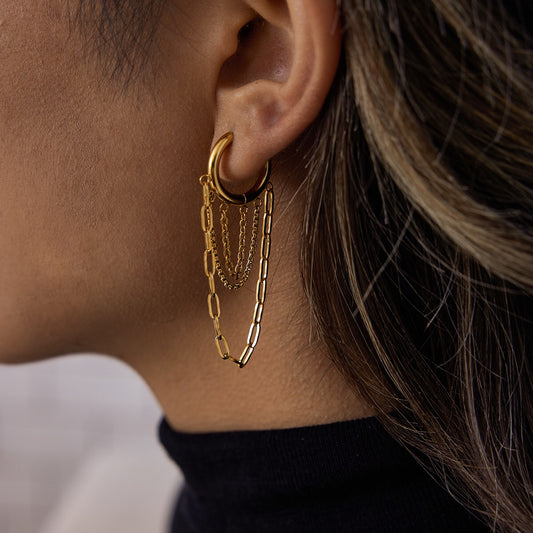 18K Gold Chic Chain Small Hoop Dangle Huggie Earrings