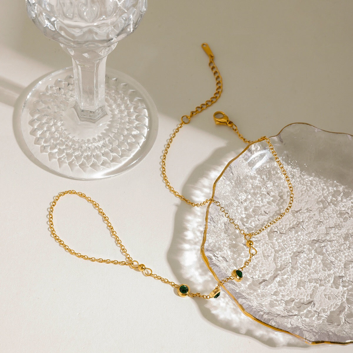 18K Gold Waterproof Emerald Gem Hand Chain Bracelet