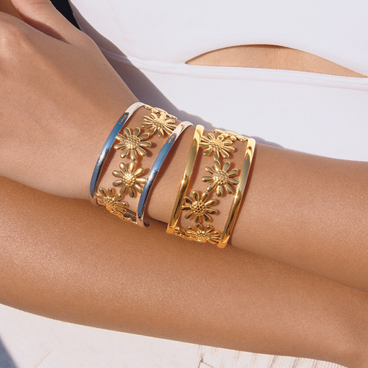 18K Gold and Silver Two Tone Wild Bloom Flower Statement Bangle Cuff Bracelet