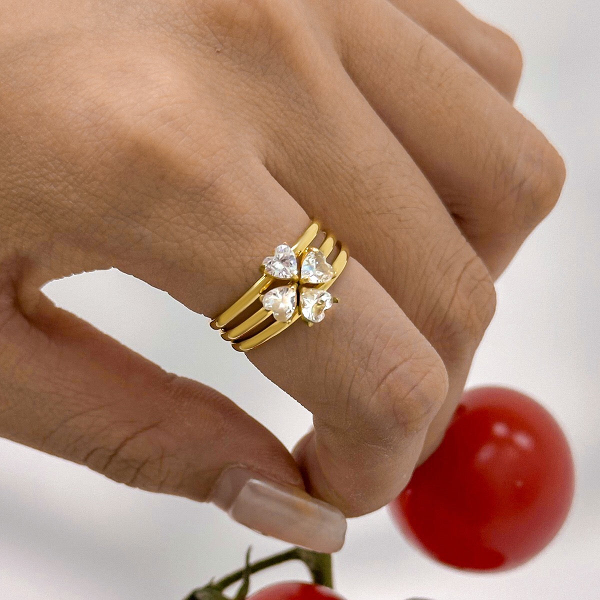 18K Gold Goddess Glow Four Leaf Clover Stacking Rings Set