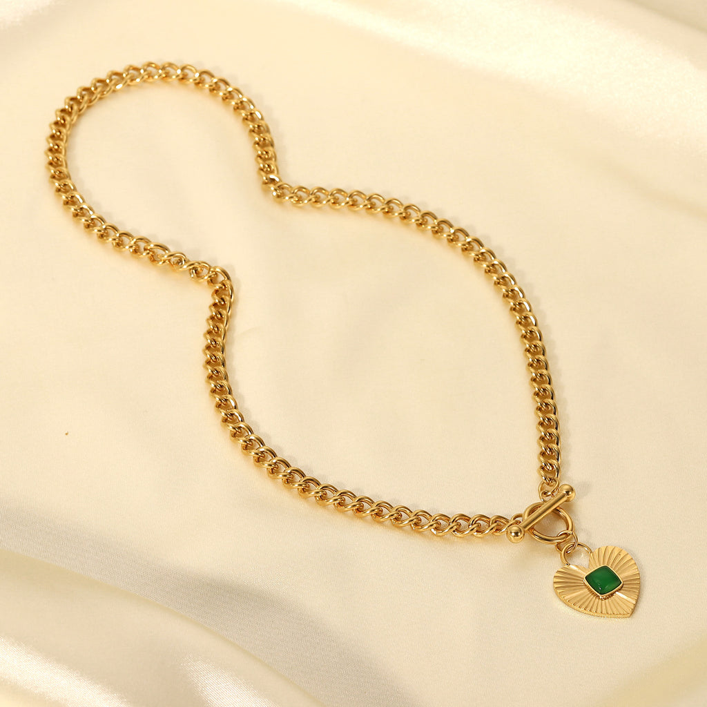 18K Gold Emerald Heart Pendant Statement Necklace