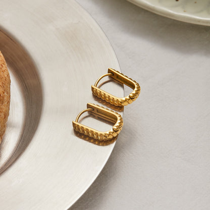 18K Gold Bare Ribbed Rectangle Huggie Earrings Cartilage Hoops Stack