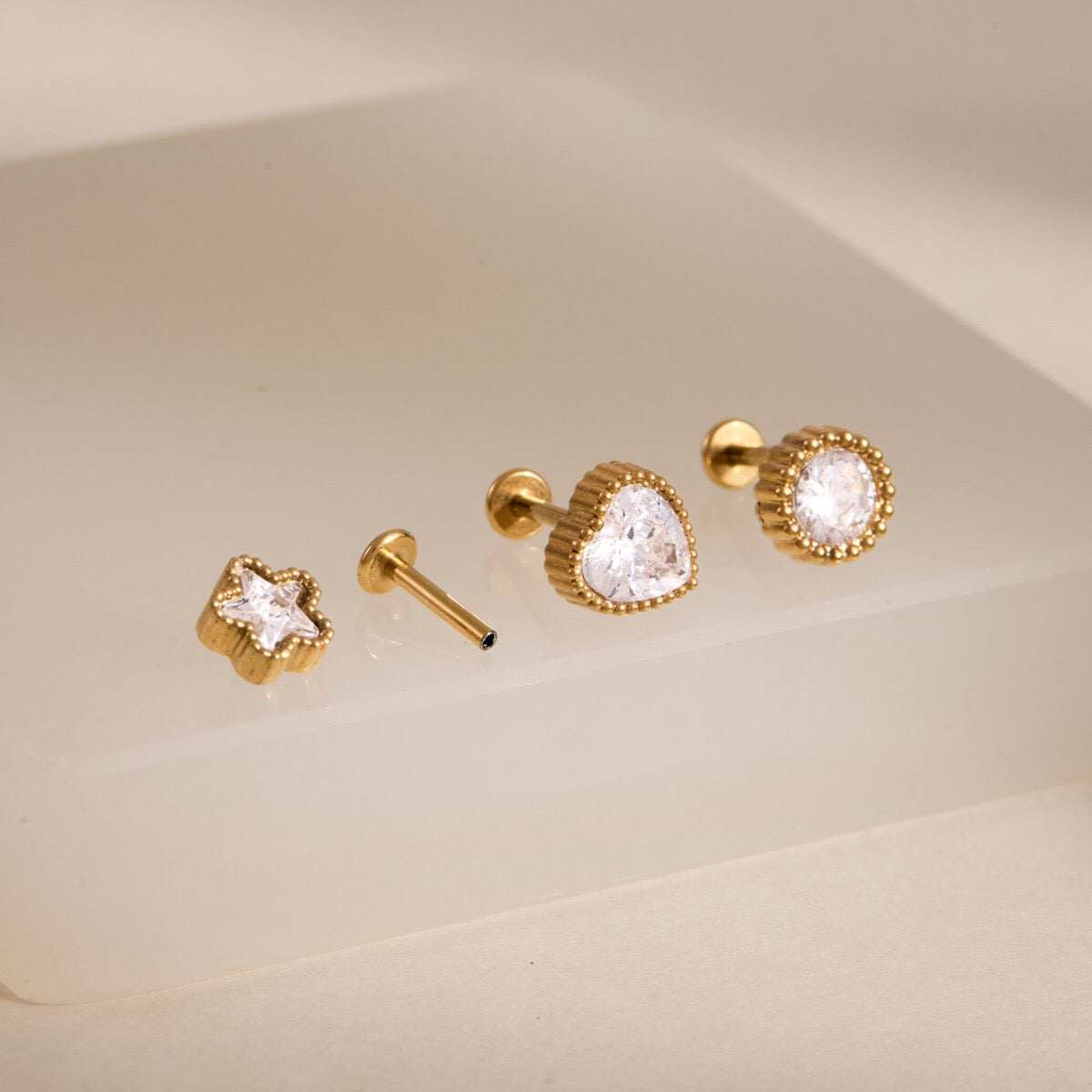 18K GoldLucky Charms Star Heart Flat Back Stud Nap Earrings Set