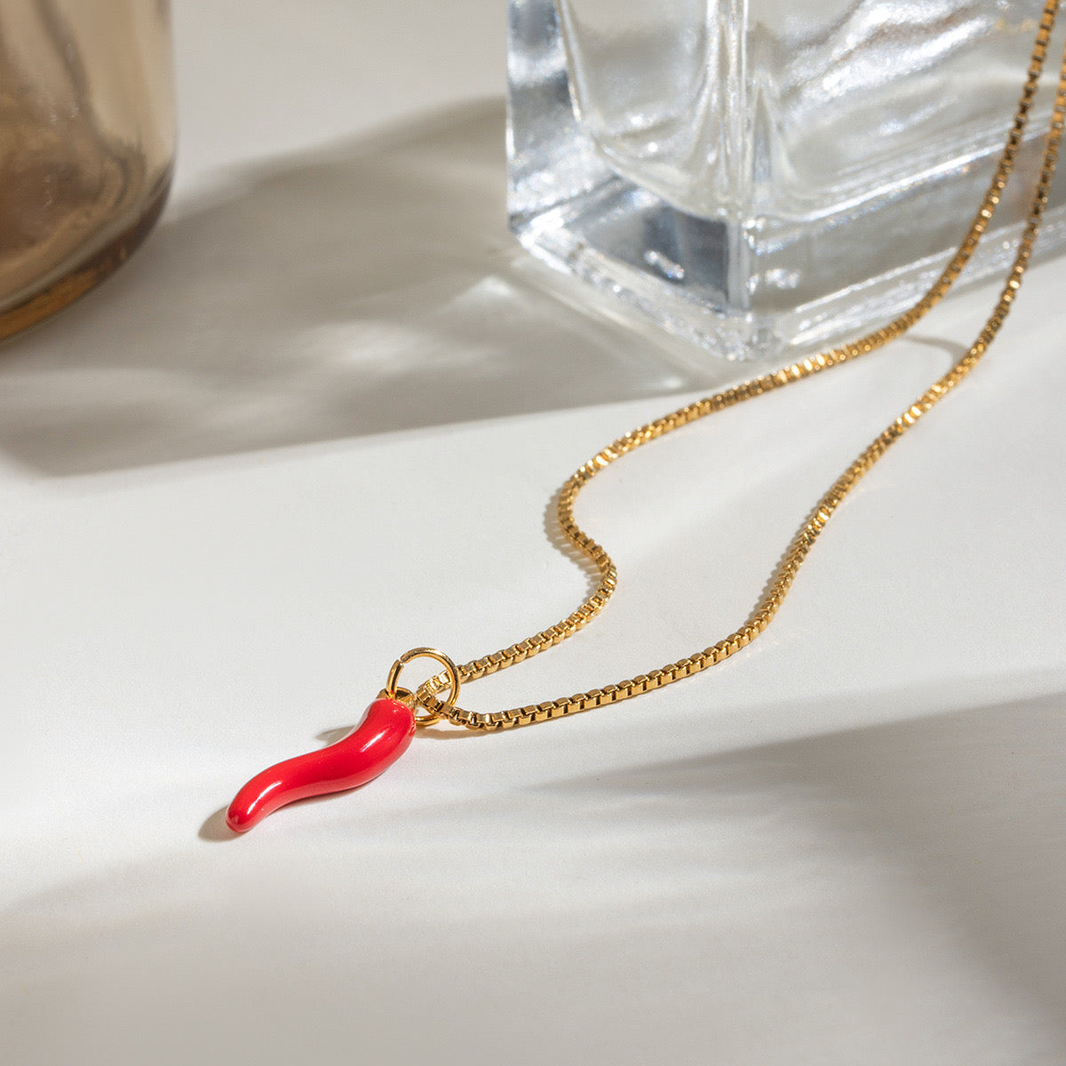 18K Gold Red Italian Horn Pendant Necklace