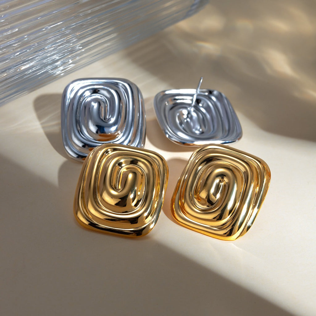 18K Gold Swirl Square Statement Stud Earrings