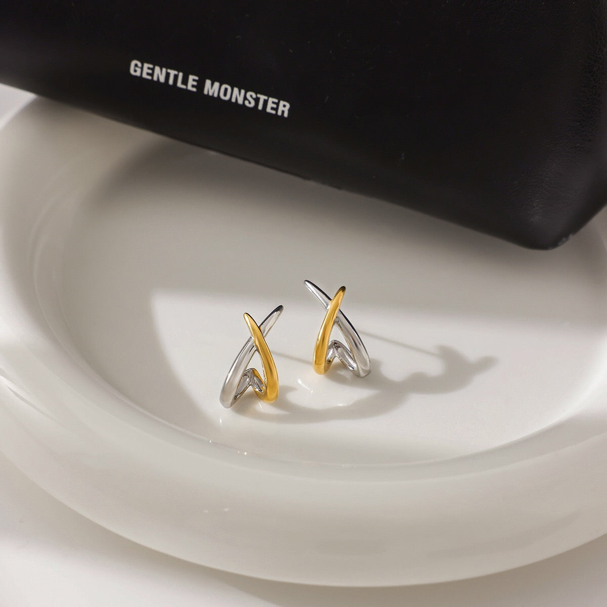 18K Gold and Silver Two Tone Dantiy Stud Earrings
