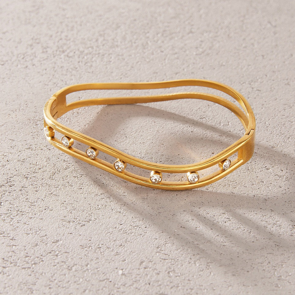 18K Gold Golden Ripple Statement Bangle Bracelet